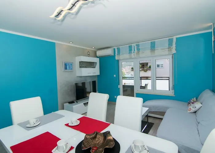 Marin Apartament *
